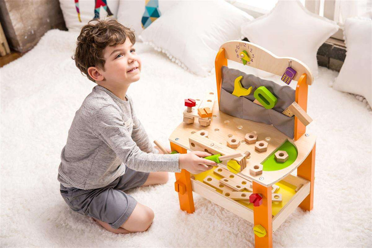 Drewniany warsztat z narzędziami Classic World 37 elementów