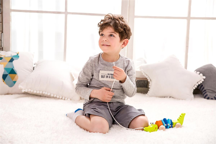 Zabawka Drewniana Classic World Krokodyl Z Dźwiękami Do Ciągania Ze Sznureczkiem