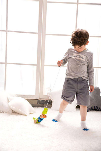 Zabawka Drewniana Classic World Krokodyl Z Dźwiękami Do Ciągania Ze Sznureczkiem