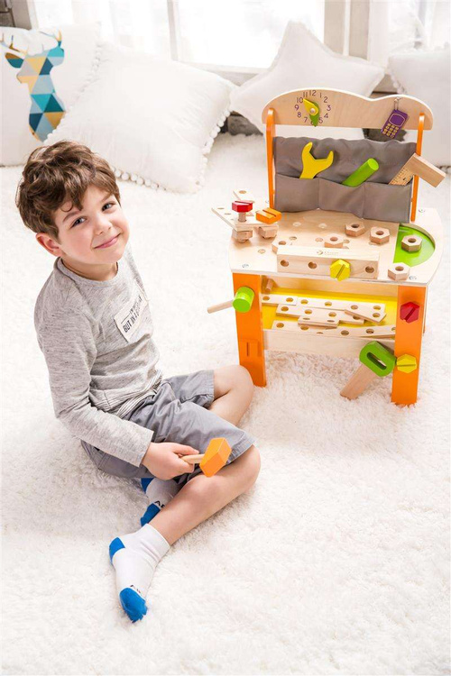 Drewniany warsztat z narzędziami Classic World 37 elementów