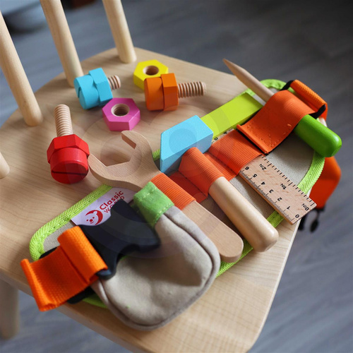 Pas majsterkowicza z Drewnianymi Narzędziami Classic World