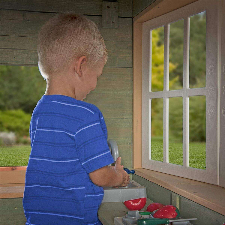 Drewniany domek ogrodowy dla dzieci Victorian Inn Backyard Discovery